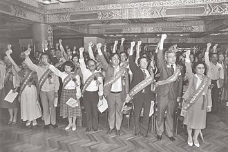 反体制年代 独上西楼