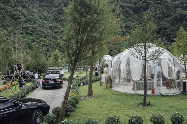 由專屬的Lexus豪華車隊負責接送賓客。（和泰汽車提供）