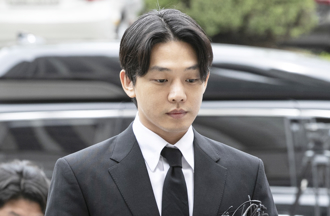 影帝爆性侵30歲男被挖「性暗示貼文」 受害男控：遭他重要部位插入