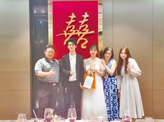 小彤化療延期吃貴人家喜酒