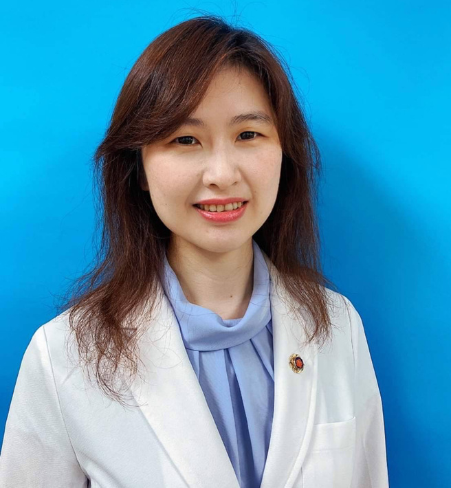 謝嘉娟推動長期照顧、老年醫學及AI醫療有深入研究，獲得院方肯定。(戴志揚翻攝)