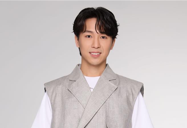 谢孟其推出首张创作专辑《反刍》。（时大音乐提供）