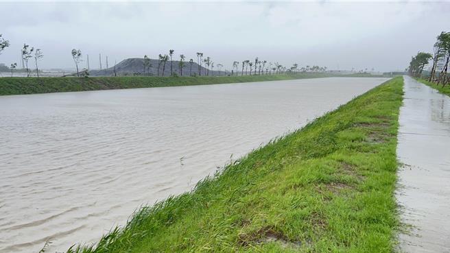 楠梓廣昌滯洪池。（高市府提供）