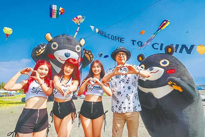 「2024旗津风筝节暨气垫水乐园」活动将顺延1周办理。（高市府观光局提供／洪浩轩高雄传真）