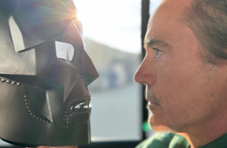 钢铁人还没死？小劳勃道尼惊喜回归　脱下「这面具」影迷全疯了