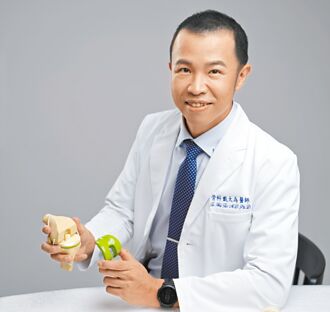 外婆骨折离世 戴大为出书教防骨松