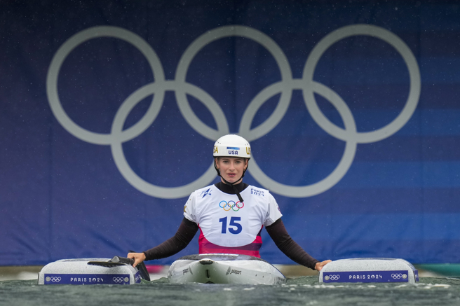 美國輕艇女將萊布法斯28日在女子單人輕艇激流項目登場。（美聯社）