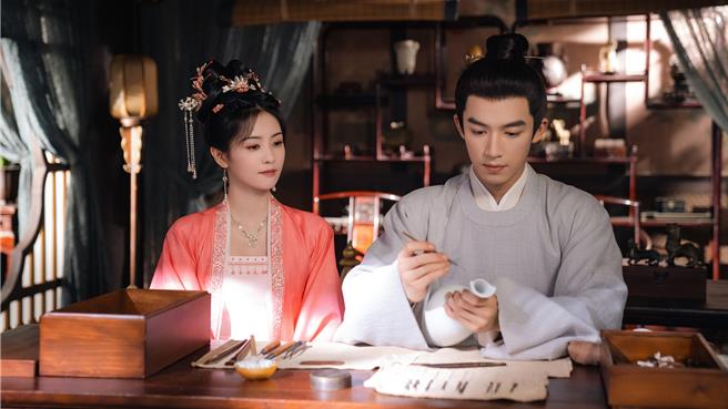 王星越（右）在《寧安如梦》第3次和白鹿合作，两人培养出好默契。（中天娱乐台提供）