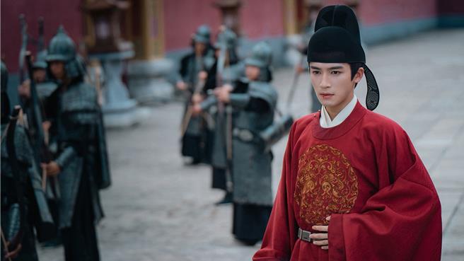 王星越《寧安如梦》饰演刚正不阿的男二「张遮」。（中天娱乐台提供）