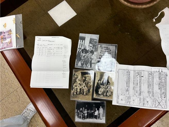 滝川恵光衣提供的資料都是日治時代的地址，屏縣府透過戶政及地政系統尋找到日治時代圖籍資料。（屏東縣政府提供／羅琦文屏東傳真）