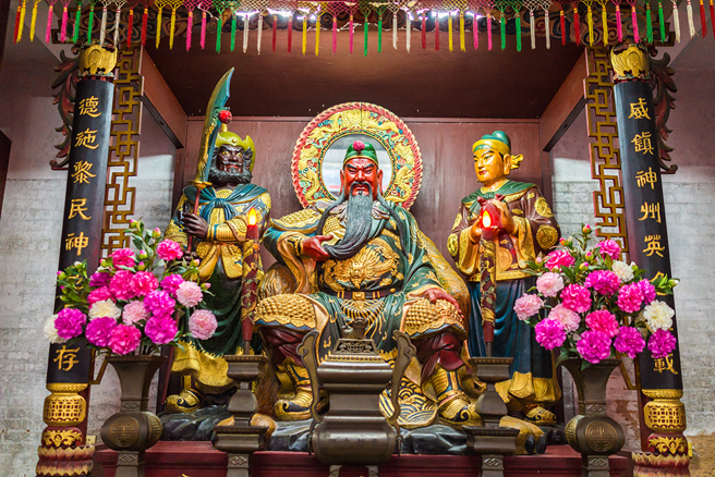 民俗专家廖大乙指出，关公像分3大类，分别都有适合的族群祭拜。(图:shutterstock/达志)