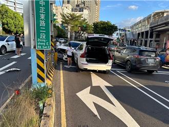 特斯拉男疑輔助駕駛釀禍 釀3車連環撞1人受傷