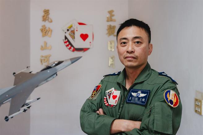 王队长定期与家属联繫，强化共管共教，确保训练安全无虞。(记者李德威摄)