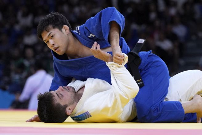 永山龍樹與加瑞戈斯在地板對抗（美聯社資料照）