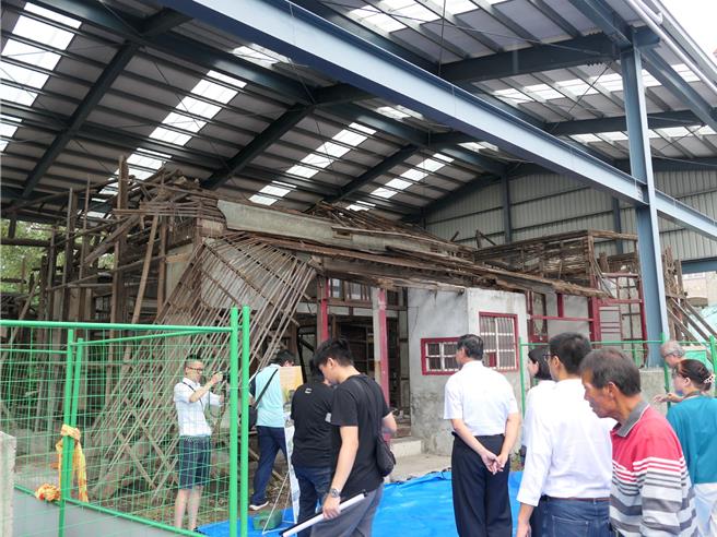 雲林縣西螺鎮歷史建築「原西螺街長宿舍」修復及再利用工程，29日舉行開工典禮，未來將規畫為「西螺客廳」，讓歷史建築得以活化，再創地方共同記憶。（張朝欣攝）