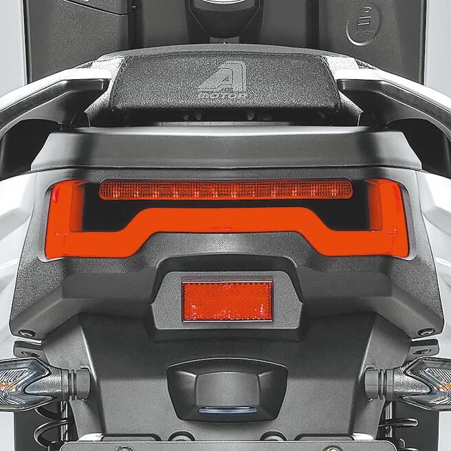 一體式星幻尾燈。（陳大任攝）