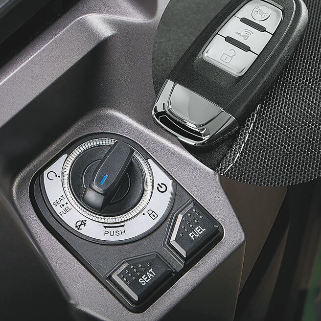 標配Keyless免鑰匙系統。（陳大任攝）