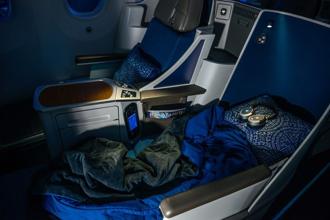 大溪地航空推2025夢幻包機行程 暢遊復活節島與波拉波拉島