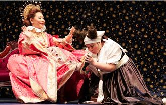 最夯兒童劇10度重演！ 郎祖筠、鍾欣凌重磅回歸再演壞皇后和煤球