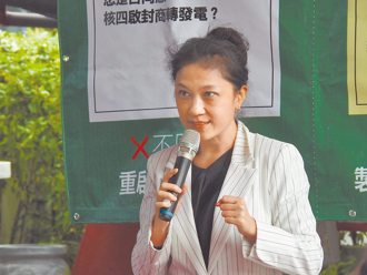 Kolas辩随扈「梦游求爱」 郑丽文揪她说词3漏洞：绝无可能