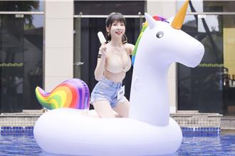 AV女优乳房长肿瘤动手术　昔赴日拍片「曝私密保养」