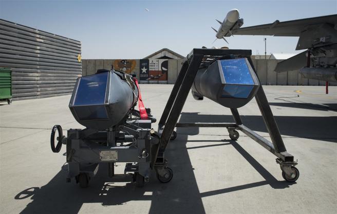 美軍與各國盟邦戰機共配備近2千組「狙擊手」莢艙，因此改造方案也有助兼顧作業互通性與成本效益。（取自DVIDS網站）