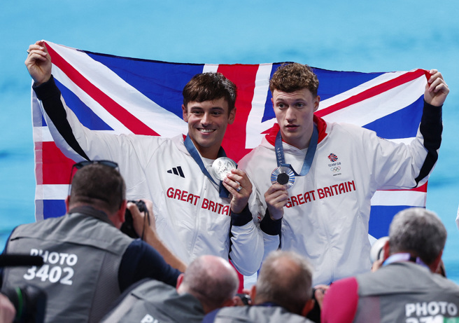 戴利Tom Daley（图左）是否征战2028奥运仍是未知数。（图／路透社）