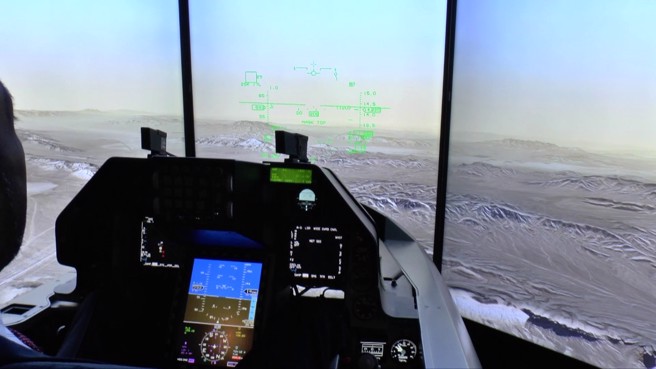 模擬訓練儀是訓練飛行員的重要教具。(圖/CAE)