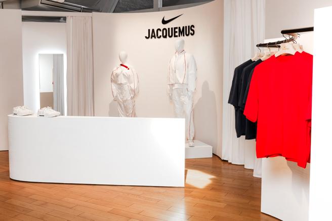 NIKE運動員之家提供服裝服務，幫助選手們在有需要的時候及時修改、調整賽事服裝。（NIKE提供）