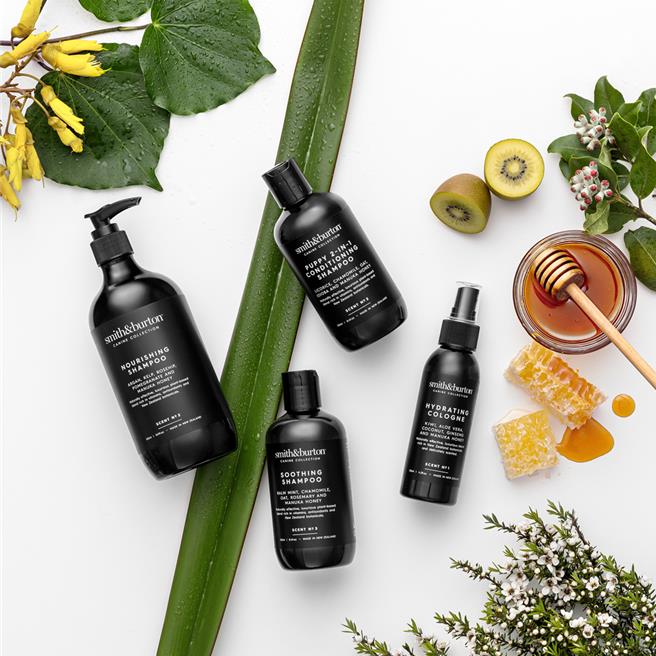 全系列洗沐產品，還包含免沖水洗毛精，不用擔心貓咪主子發飆了。（蜜納集團提供／黃唯淯台北傳真）