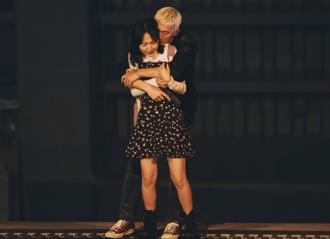 吳慷仁、李沐亡命鴛鴦走向終點！《塑膠花》大結局虐爆觀眾