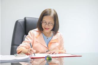 海保法將公布 管碧玲狂喜：未來持續推動三安、四海