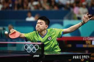 巴黎奧運》發球準備過長吞黃牌 高承睿喊冤