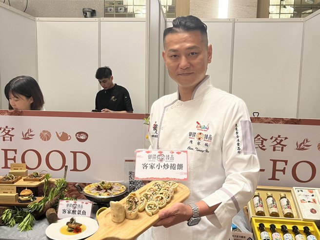 御饌臻品餐點「客家小炒捲餅」為配合時代的快步調，傳統盤菜變身西式捲餅突破美食印象。(攝/劉安捷)