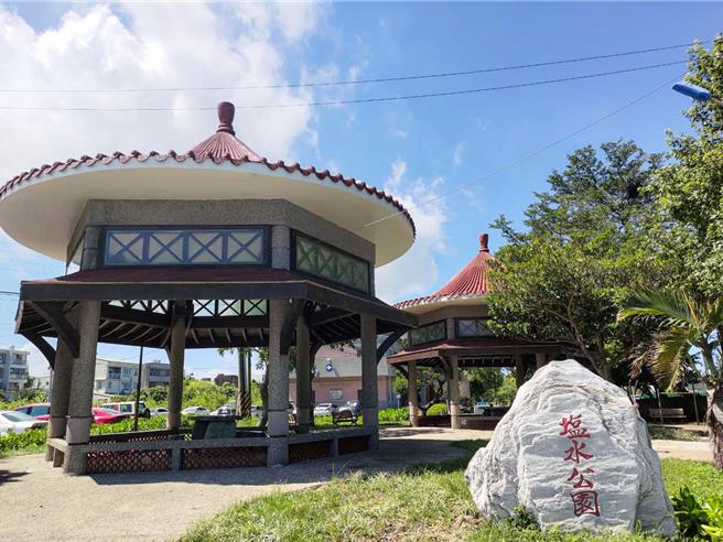 新竹市政府於去年10月啟動「新竹市香山區鹽水公園景觀環境改善工程二期」計畫，工程順利如期如質完工。（新竹市政府提供／王惠慧新竹傳真）