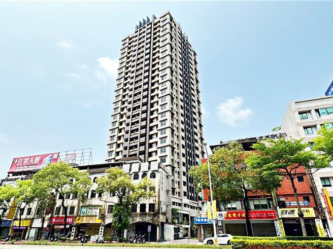 针对审计部报告指出，板桥民权青年社宅出租率未达80％，新北住都中心澄清成清，目前已达95％。（资料照片）