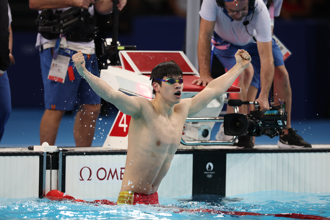 巴黎奧運》別人好慢！陸19歲潘展樂游泳奪金！自曝日前「被看不起」