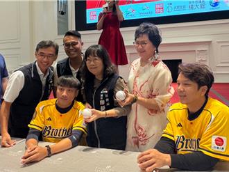 包下洲際棒球場邀1.2萬弱勢童看球 禾繕基金會攜企業助圓夢