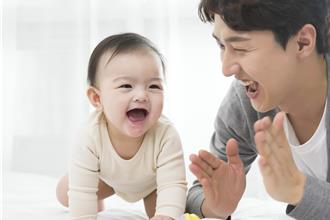 健康新視界》英國關鍵時刻 10萬新生兒進行全基因篩檢（潘懷宗）