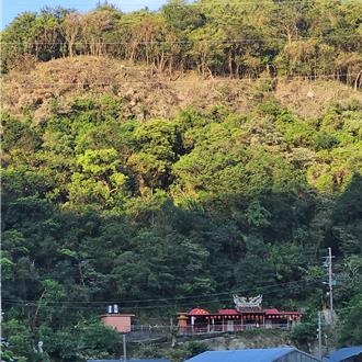 雙溪停電砍光猴硐山林 台電稱「颱風應變」遭質疑