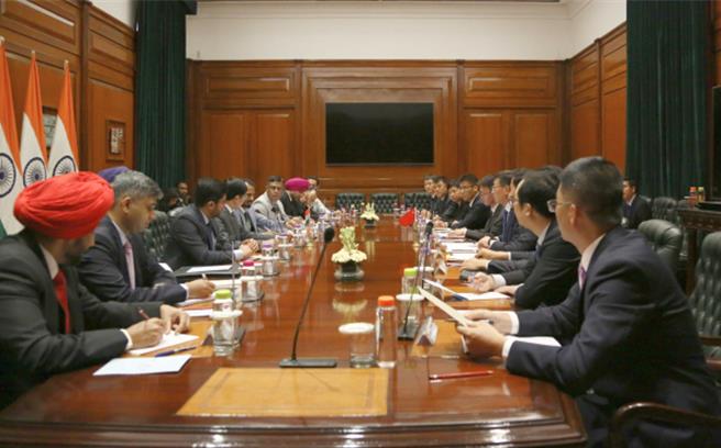 大陸外交部7月31日與印度外交部在印度新德里共同主持中印邊境事務磋商和協調工作機制第30次會議。（大陸外交部）