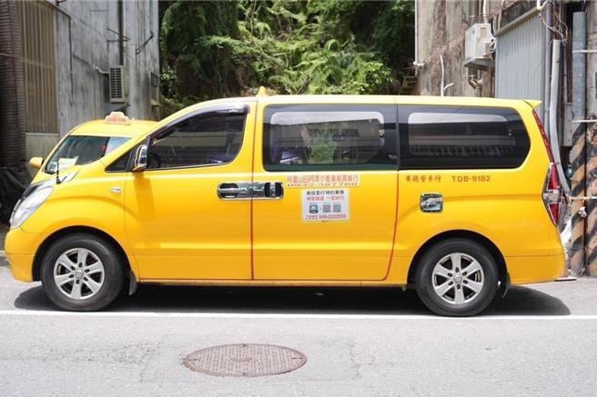 南投县政府5月在鱼池乡成立首处计程车派遣站，接续在竹鹿地区增设计程车派遣站。（南投县政府提供／杨静茹南投传真）