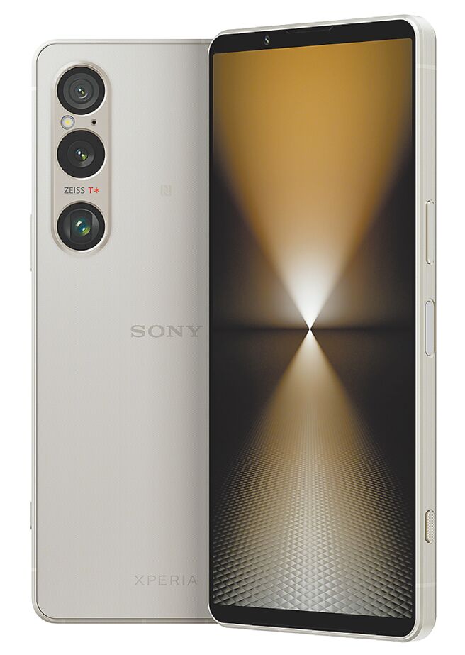遠百竹北SONY Xperia 1 V1 256G，推薦價3萬9900元起。（遠百提供）