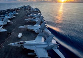 中東緊張升高 美航母帶頭12艘戰艦急部署