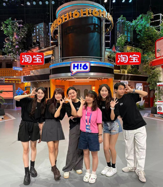 芒果實習生走進湖南廣電 親探《你好 星期六》幕後工作