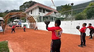為紅葉少棒小將打氣！饒慶鈴將赴福建3日