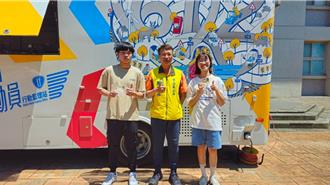 金山區暑期機車考照便民服務 及格者現場領照