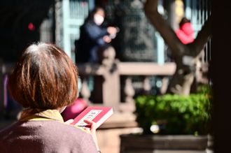 農曆7月不可念經？命理師示警：持誦1咒恐招好兄弟