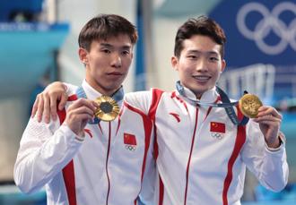 巴黎奧運》大陸第12金步步驚心落袋！王宗源╱龍道一男子跳水雙人三米板奪冠