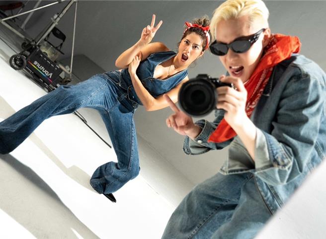 瑞玛席丹和周汤豪俏皮合照。（翻摄瑞玛席丹IG） 